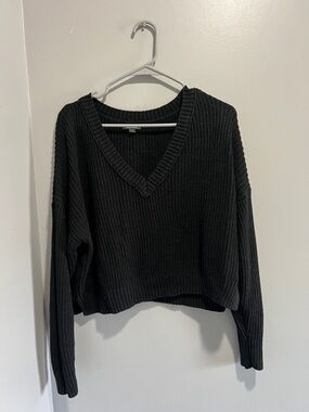 wild fable Black V-Neck Ribbed Knit Sweater